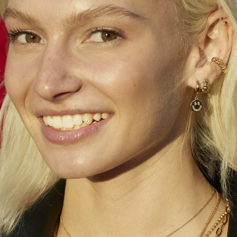 SCREAM PRETTY SMILEY FACE CHARM HOOP EARRINGSQ