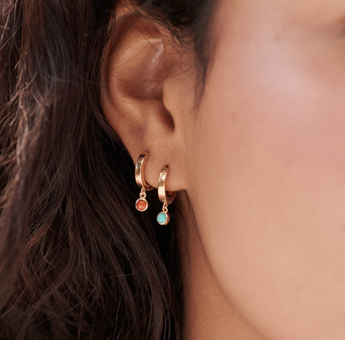 DAISY LONDON BLUE MOHAVE TURQUOISE HEALING HUGGIE HOOP EARRINGS