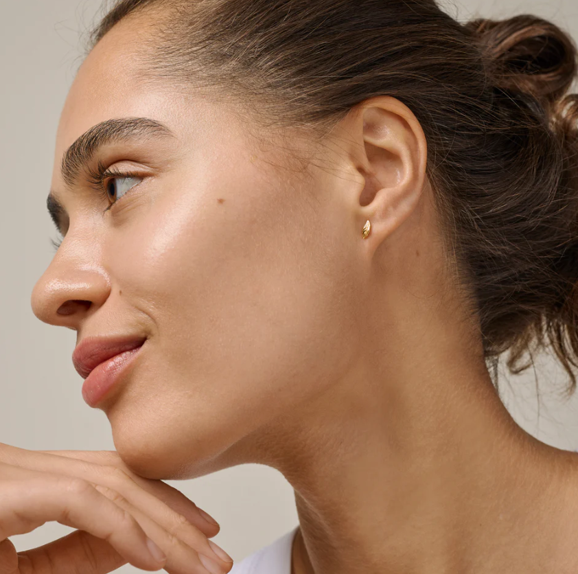 ENAMEL COPENHAGEN ORGANIC LEAF STUD EARRINGS