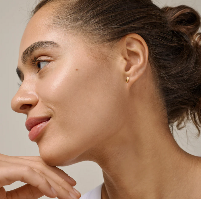 ENAMEL COPENHAGEN ORGANIC LEAF STUD EARRINGS