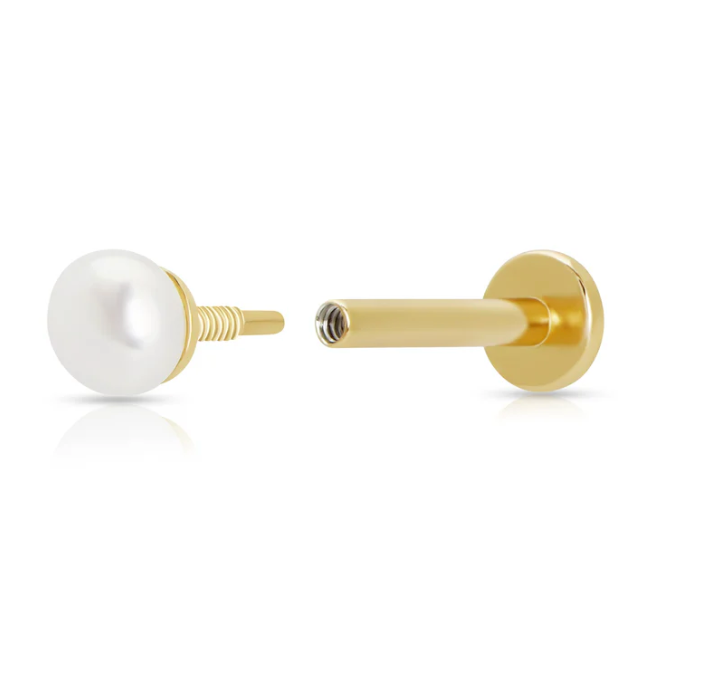 SCREAM PRETTY PEARL FLAT BACK STUD EARRINGS
