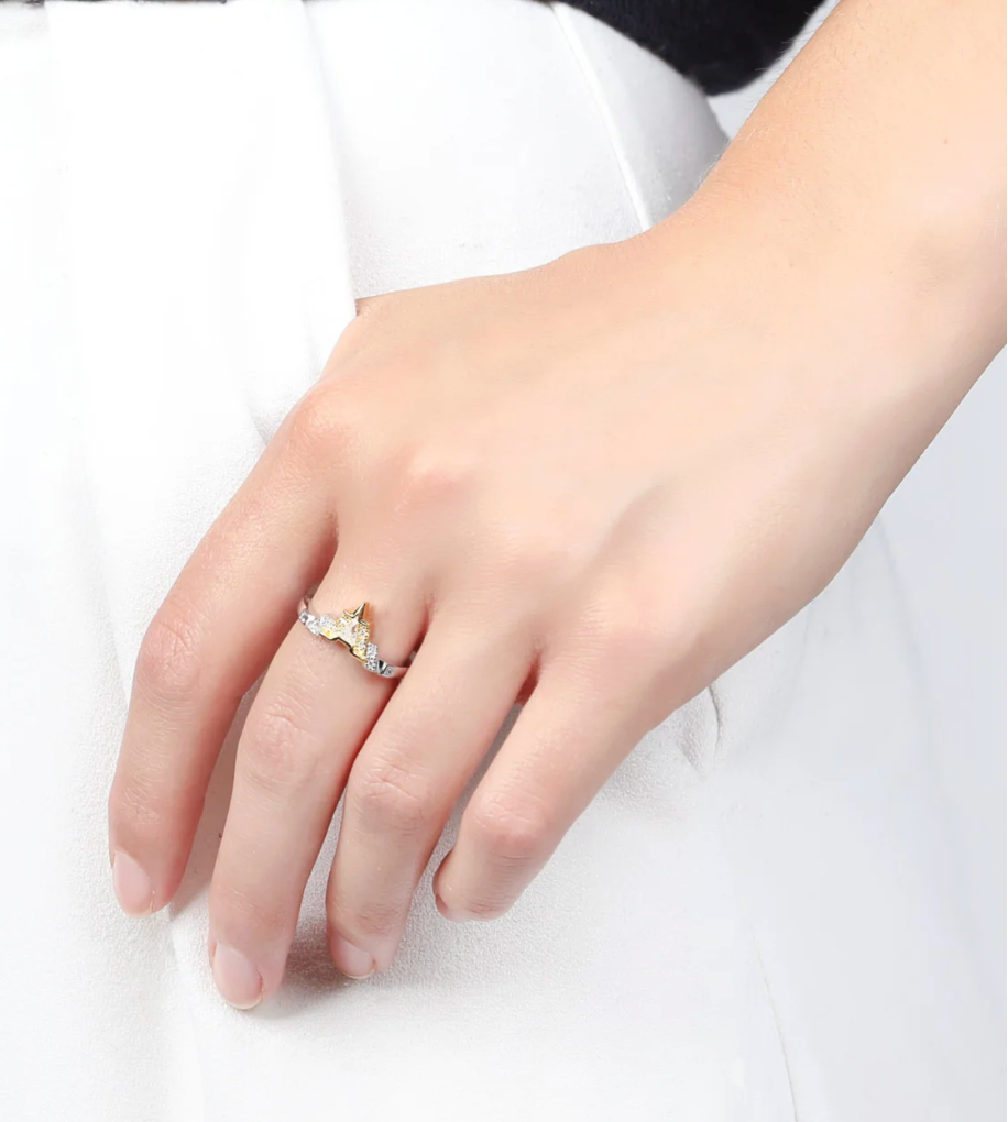 V BY LAURA VANN ALANA RING