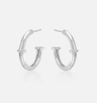 V BY LAURA VANN SADE HOOP EARRINGS