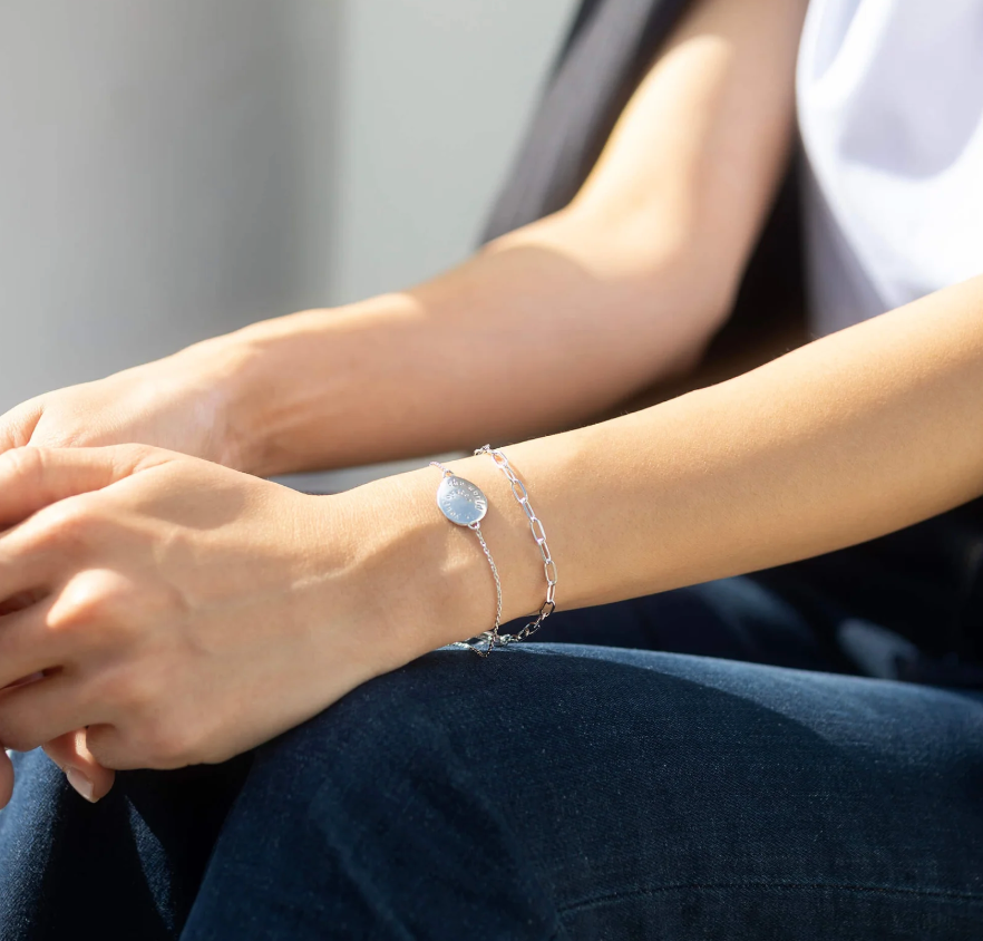 CLAUDIA BRADBY THE WORLD IS YOUR OYSTER BRACELET