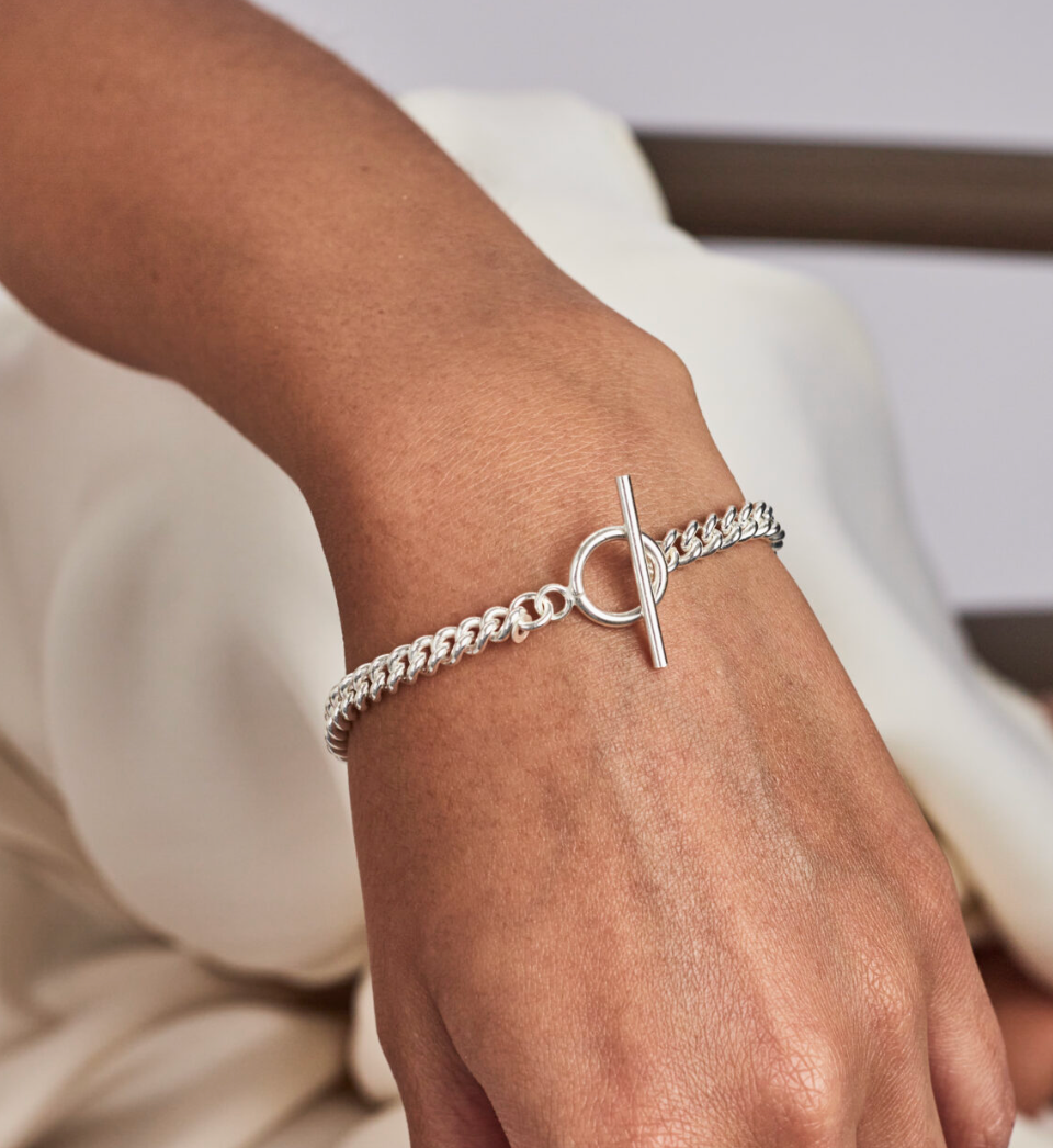 TILLY SVEAAS BABY CURB LINK BRACELET