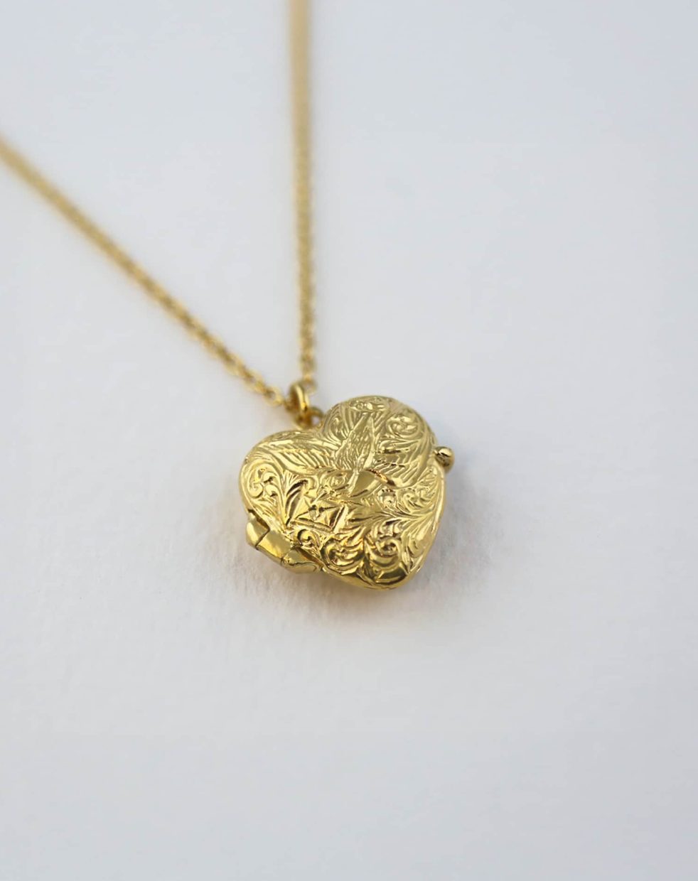 ALEX MONROE VICTORIANA KEEPSAKE HEART LOCKET NECKLACE