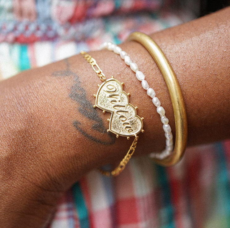 DAISY LONDON PERSONALISED SHRIMPS DOUBLE HEART BRACELET - MADE TO ORDER