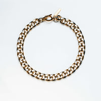 BY SARA CHRISTIE THE QUEEN NECKLACE