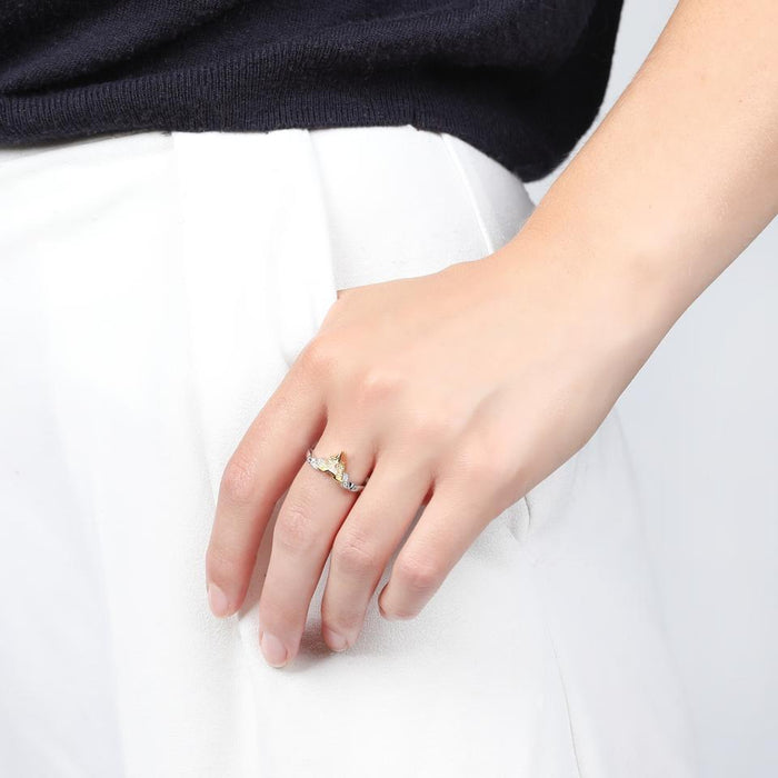 V BY LAURA VANN ALANA RING