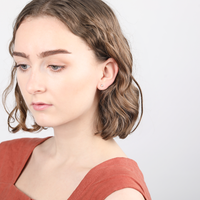 V BY LAURA VANN OPHELIA STUD EARRINGS