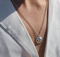 HANNAH BOURN PERIWINKLE NECKLACE