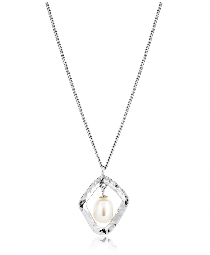 CLAUDIA BRADBY THALASSA PEARL PENDANT