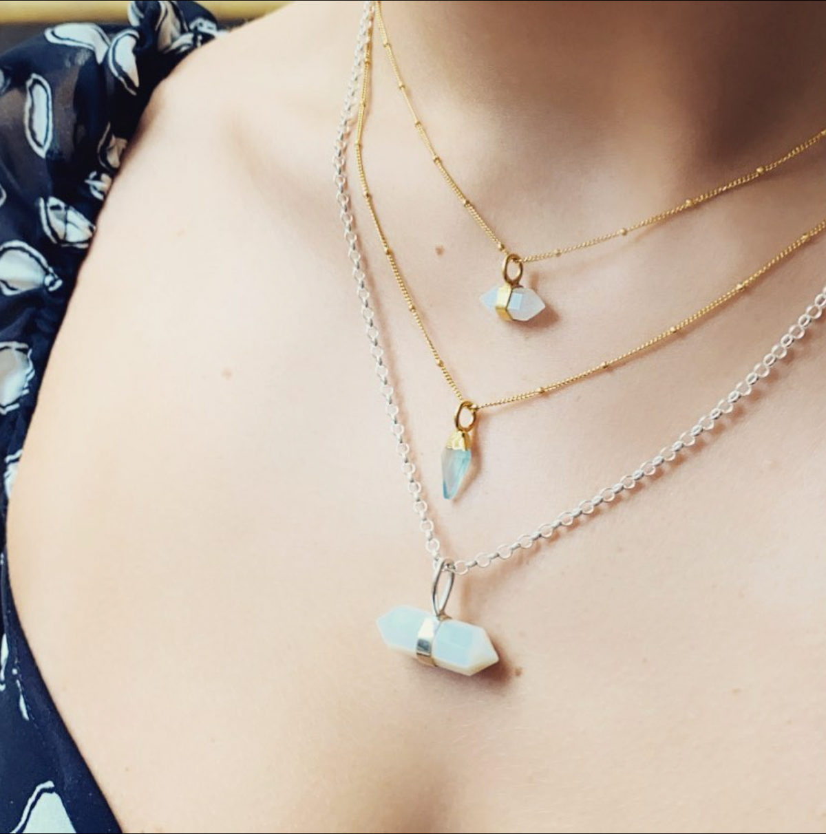 HARRY ROCKS MOONSTONE MINI PENDANT NECKLACE