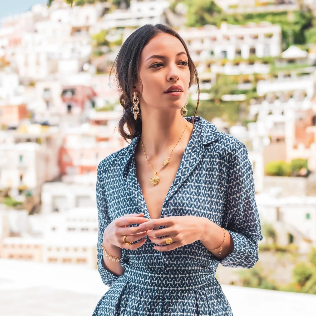 SORU TREASURES LARAN PENDANT NECKLACE