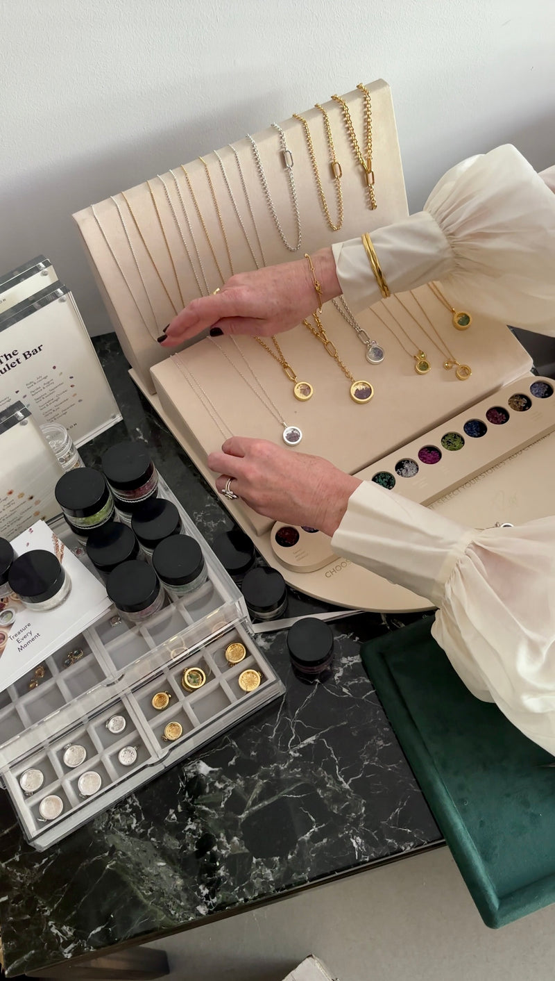 CHRISTMAS SHOPPING EVENING WITH RACHEL JACKSON