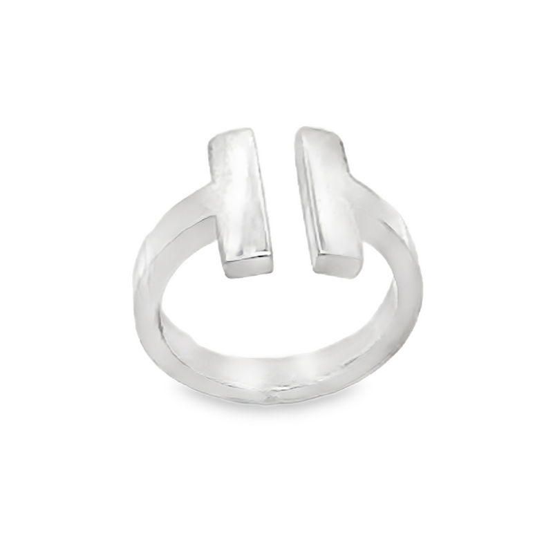 LAST NIGHT I DREAMT LUISA SOLID SILVER RING