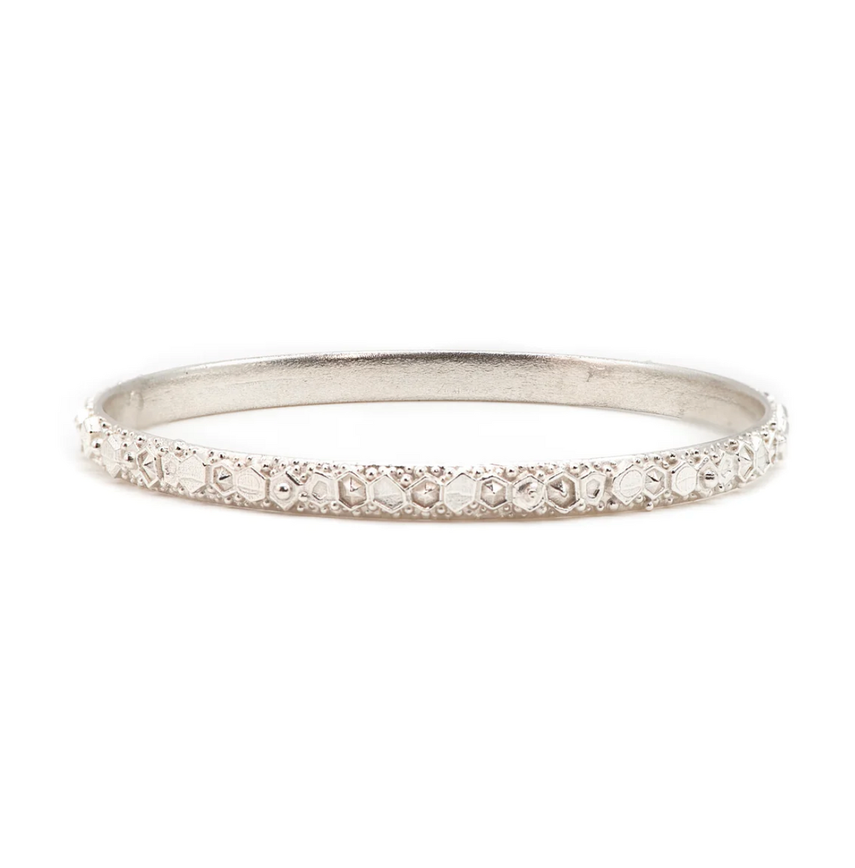 DAINTY LONDON HEBE BANGLE