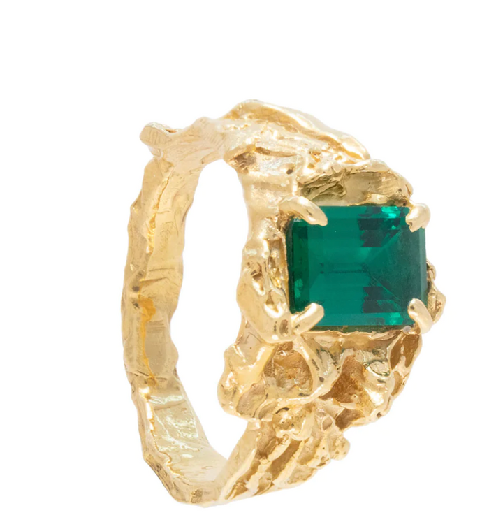 LOVENESS LEE SHIMEJI EMERALD RING