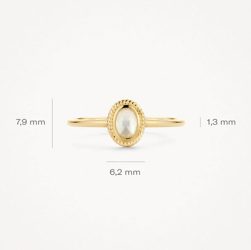 BLUSH 14K YELLOW GOLD & MOTHER OF PEARL CENTRE RING