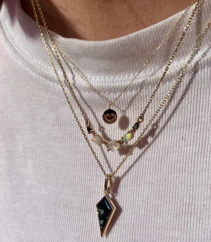 MÉTIER HAPPINESS DIAMOND PENDANT