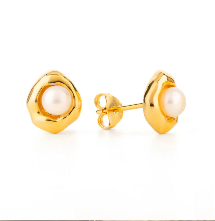 CLAUDIA BRADBY LAVA STUD WITH INSET PEARL STUDS