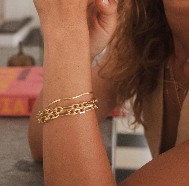 DAISY LONDON FINE SNAKE CHAIN BRACELET