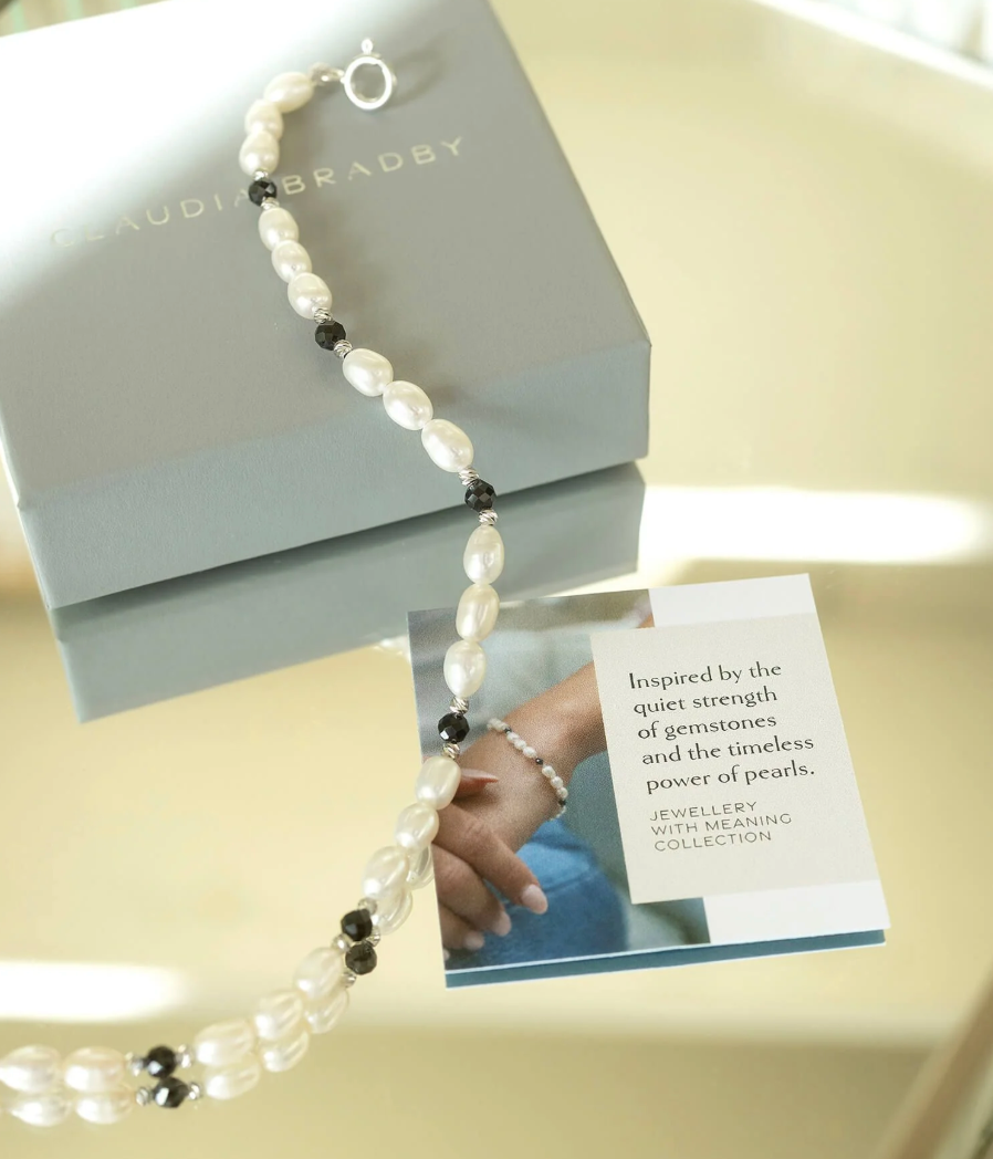 CLAUDIA BRADBY BLACK SPINEL & PEARL SILVER BEADED BRACELET