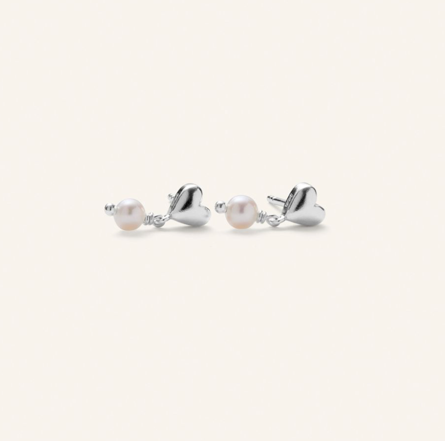 PERNILLE CORYDON WHITE ADORE EARSTICKS