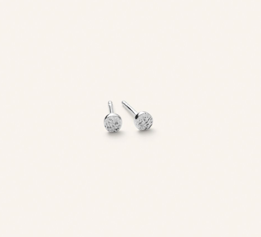 PERNILLE CORYDON MOONSTONE MICRO NATURE EARSTICKS
