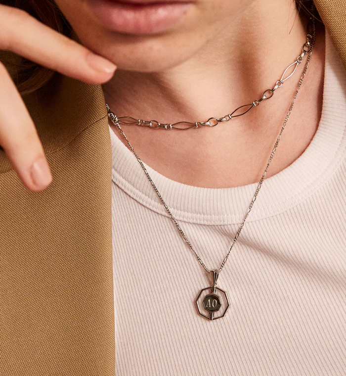 V BY LAURA VANN KIM NECKLACE
