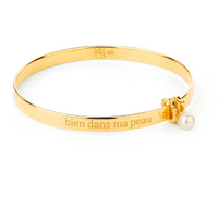 CLAUDIA BRADBY X MIDLIFECHIC MANTRA ROUND BANGLE WITH SINGLE PEARL CHARM