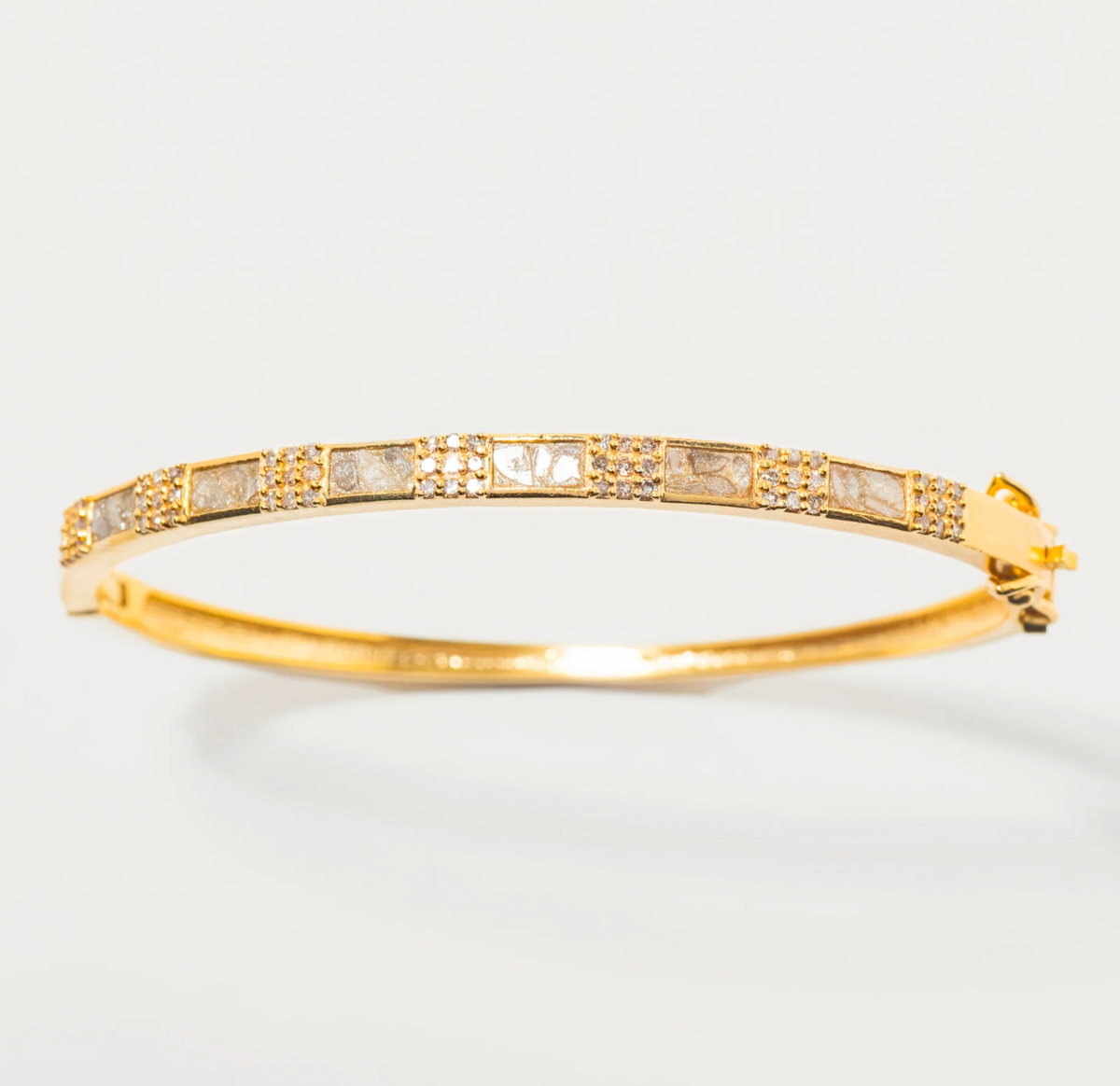 SHANA GULATI CHOTZ BANGLE BRACELET