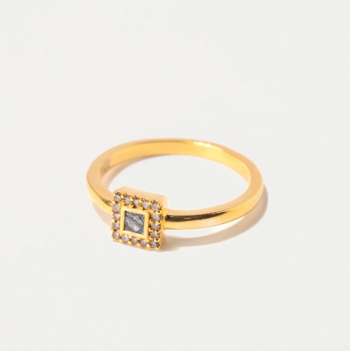 SHANA GULATI NAVA SQUARE RING