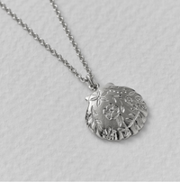 ALEX MONROE FLORAL ENGRAVED SCALLOP SHELL NECKLACE