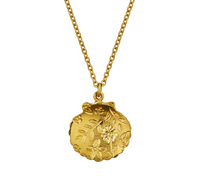 ALEX MONROE FLORAL ENGRAVED SCALLOP SHELL NECKLACE