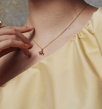ALEX MONROE CUCKOO FLOWER WITH PEARL NECKLACE