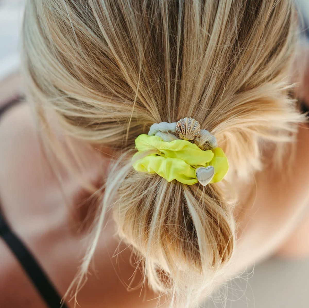 BY ELOISE LEMON YELLOW SILVER HEART SILK SCRUNCHIE