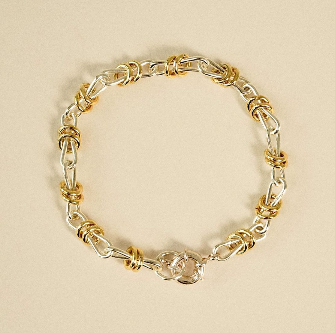 DAISY LONDON X POLLY NEWMAN MIXED METAL KNOT CHAIN BRACELET