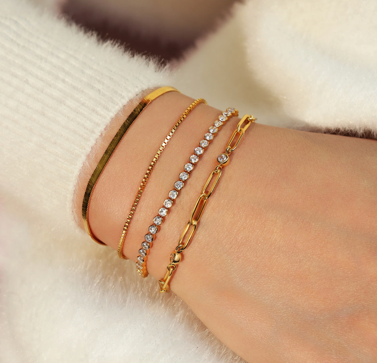 ANIA HAIE GOLD BEZEL STATION PAPER CLIP BRACELET