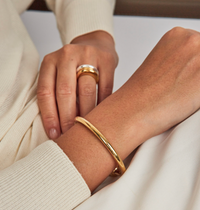 TILLY SVEAAS MEN'S LARGE TORQUE BANGLE