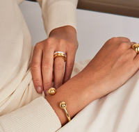 TILLY SVEAAS MEN'S LARGE TORQUE BANGLE