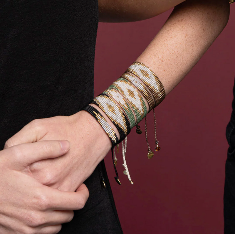 MISHKY SKINNY PEEKY BRACELET