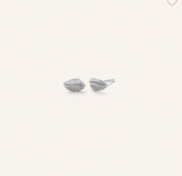 PERNILLE CORYDON ELM LEAF EARSTICKS