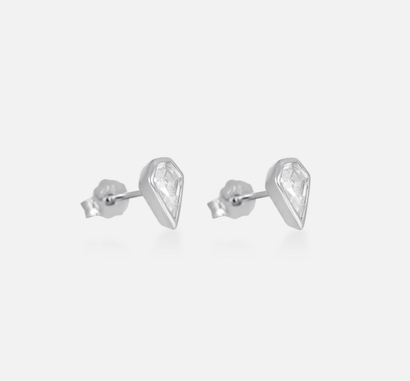 V BY LAURA VANN SADIE STUD EARRINGS