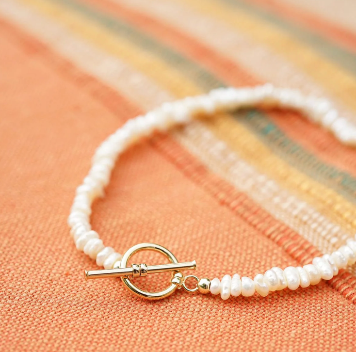 DAISY LONDON POLLY SAYER PEARL T-BAR BRACELET