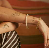 DAISY LONDON POLLY SAYER PEARL T-BAR BRACELET