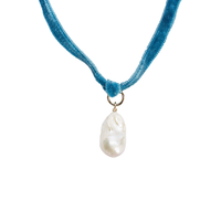 MARGAUX STUDIOS BLUE AGATHA NECKLACE