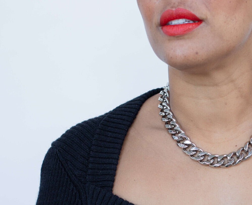 Silver sales queen necklace
