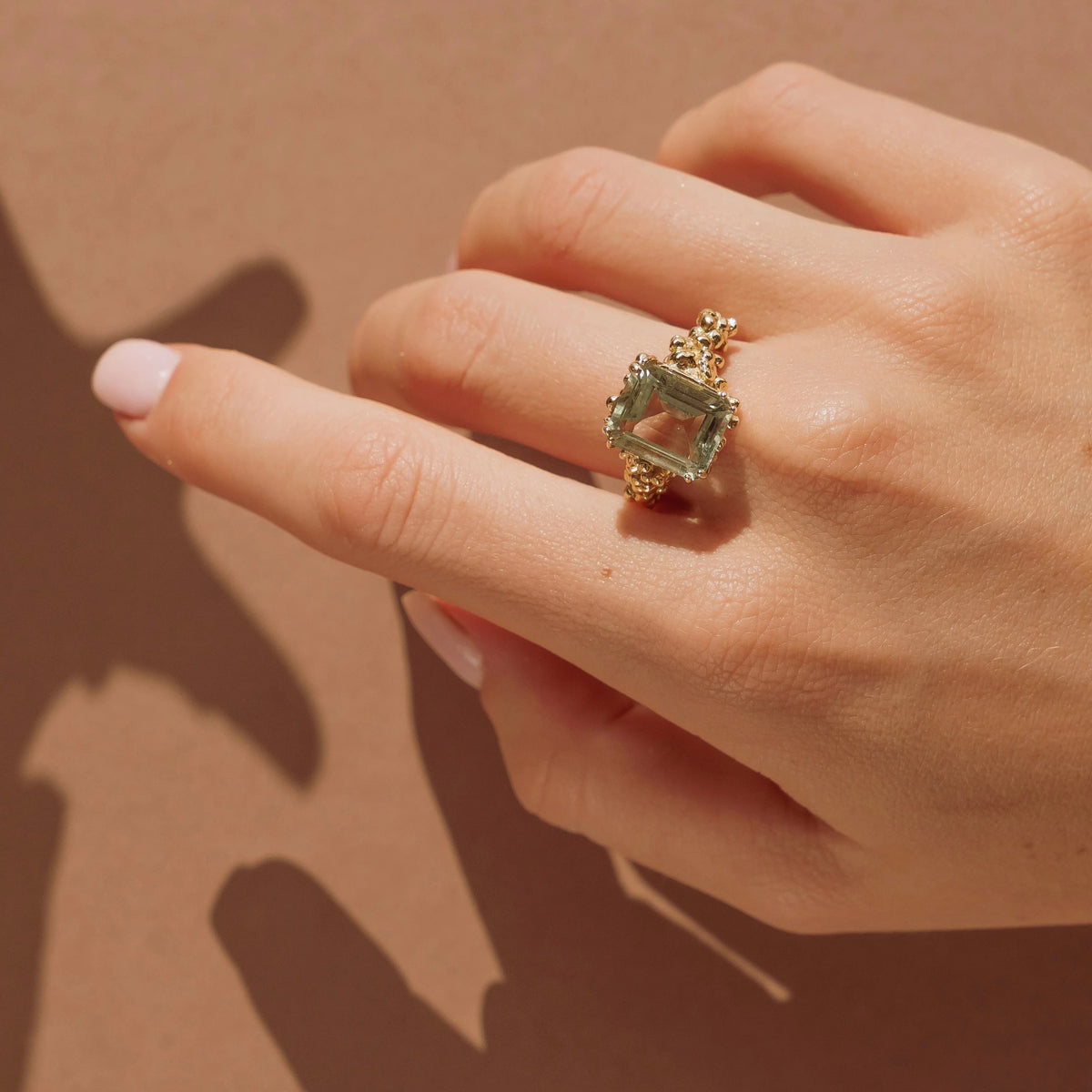 DAINTY LONDON GISELLE RING
