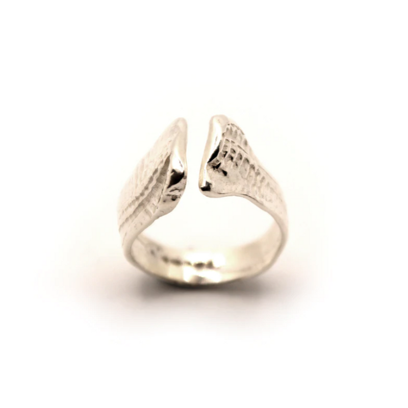 HANNAH BOURN SHELL TEXTURE RING